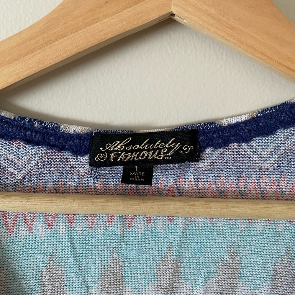 Absolutely Famous • Multi Color Chevron Top - Picture 3 of 3